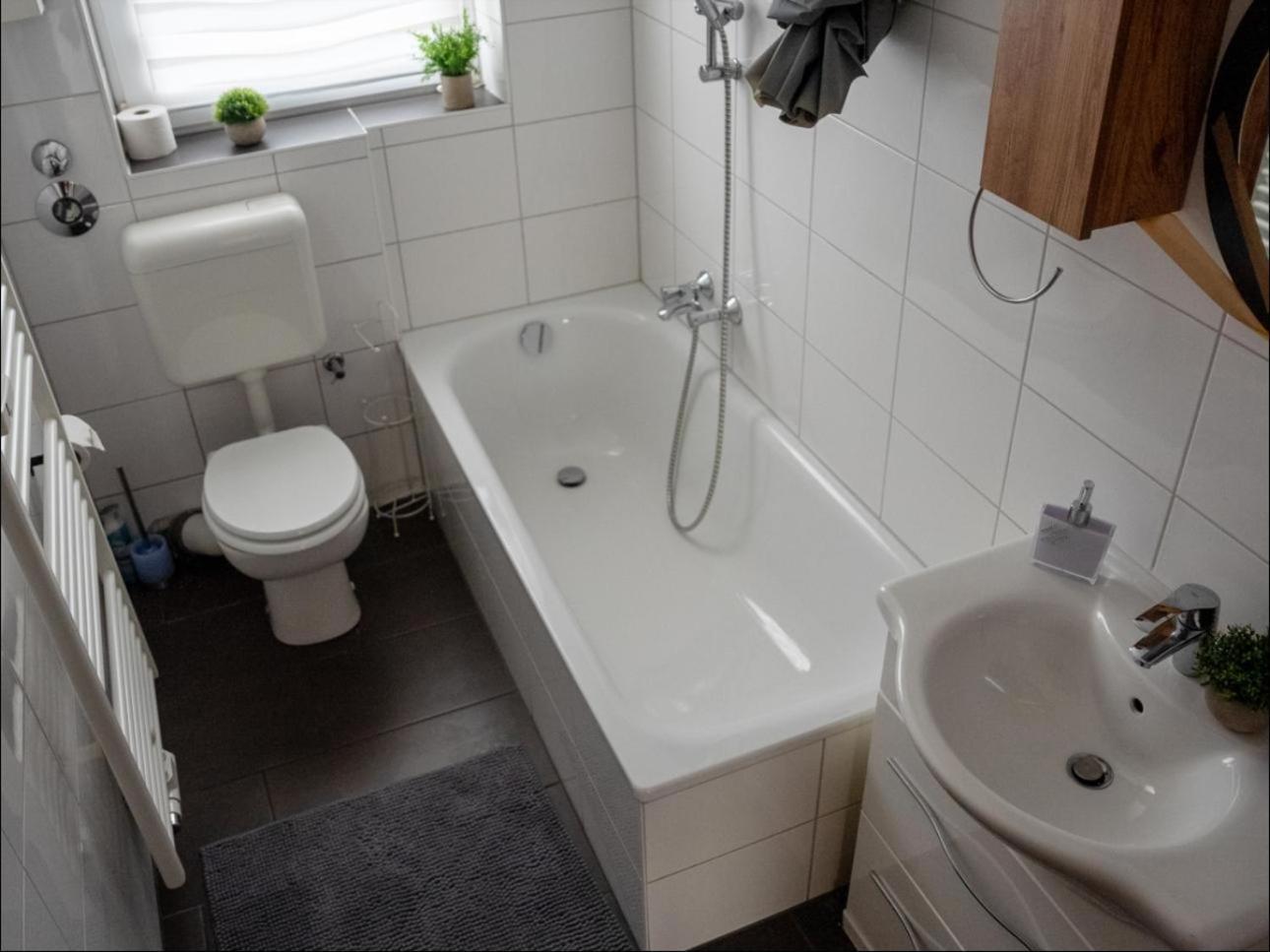 Livemore24 - Space In 24-7 Check-in Apartment