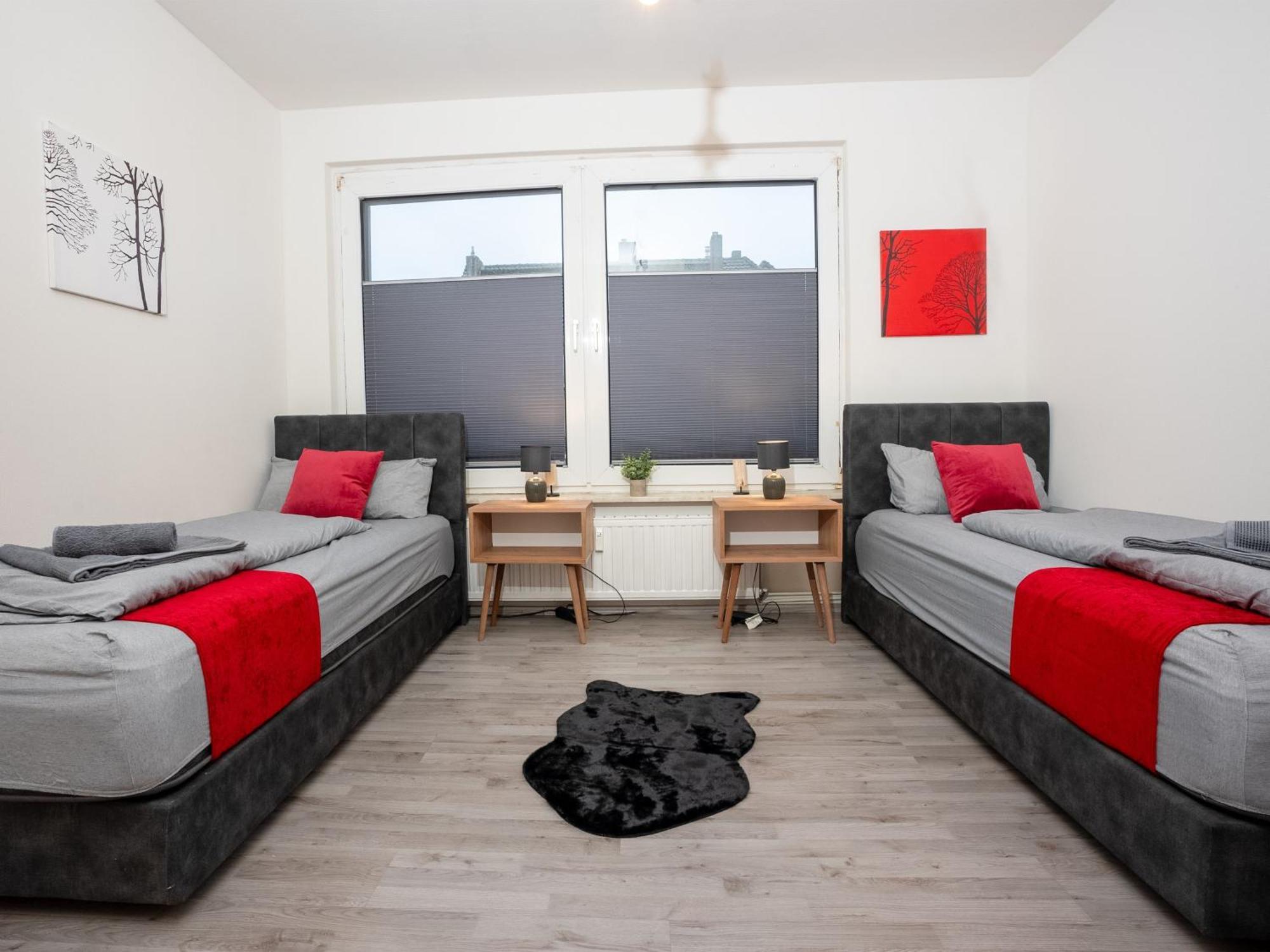 Apartment Livemore24 - Space In 24-7 Check-in Duisburg